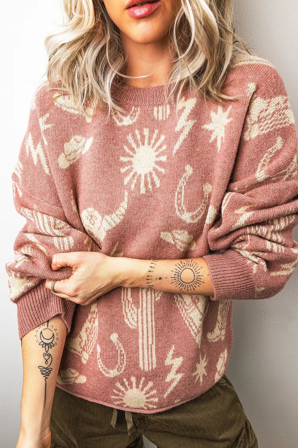 Western Graphic Ribbed Round Neck Sweater close up
