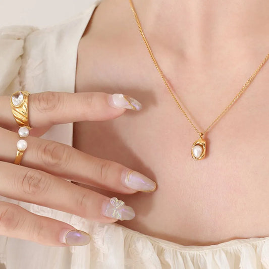 18K Gold-Plated Pearl Pendant Necklace Gold One Size - Fashorio