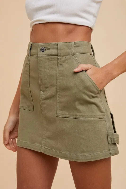 Cargo denim mini skirt pocket detail
