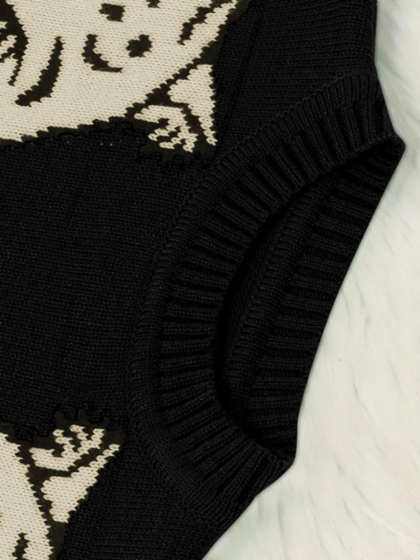 Leopard Round Neck Sweater - Fashorio