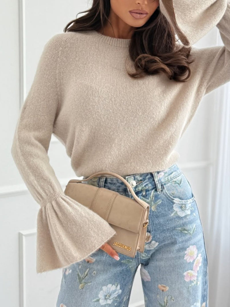 Round neck flounce sleeve sweater front view