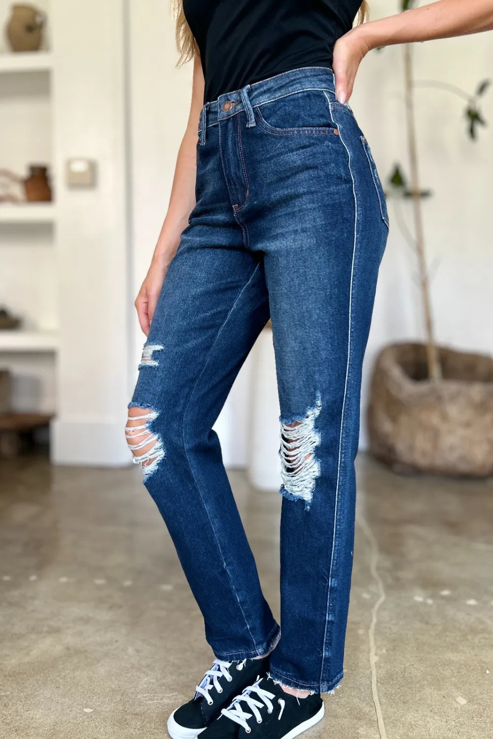 Judy Blue Full Size High Waist Rigid Magic Heavy Destroy Straight Jeans - Fashorio