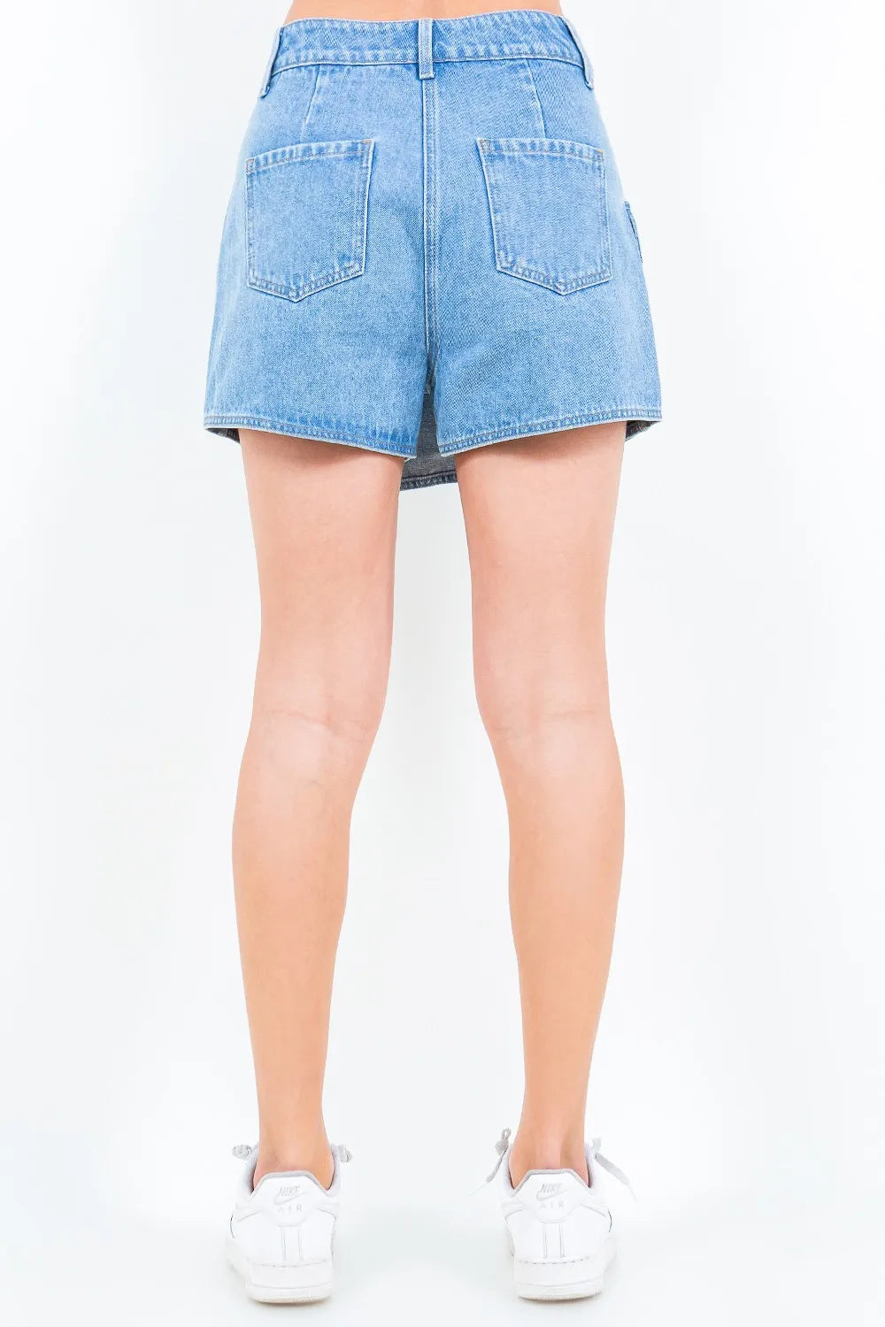 Denim skort cargo pocket detail