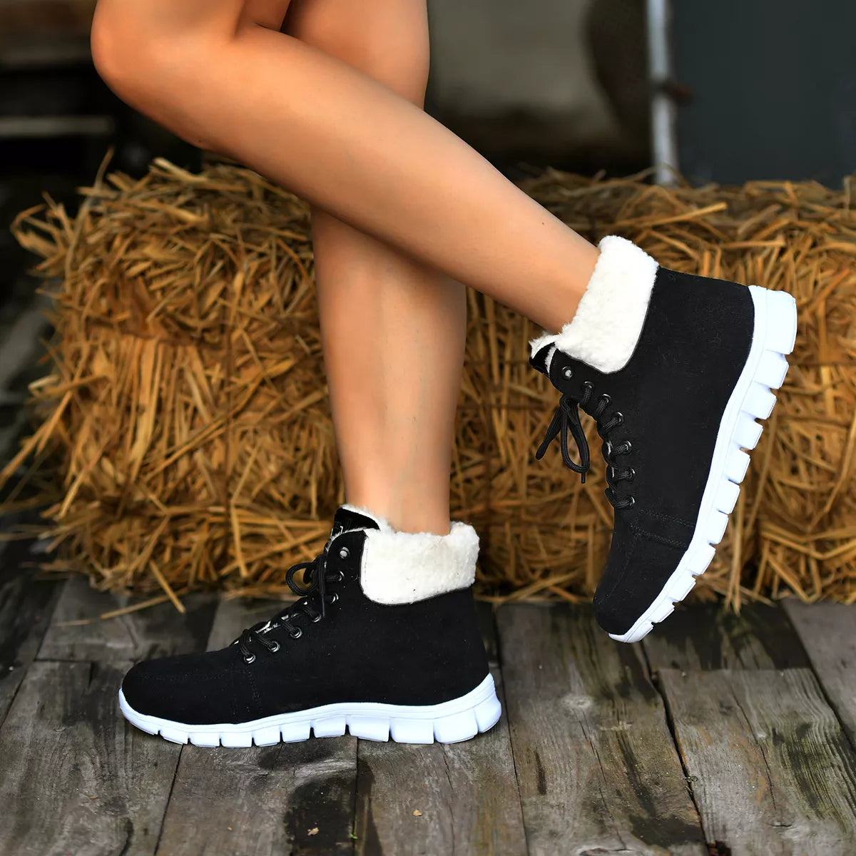Lace Up Round Toe Boots front view