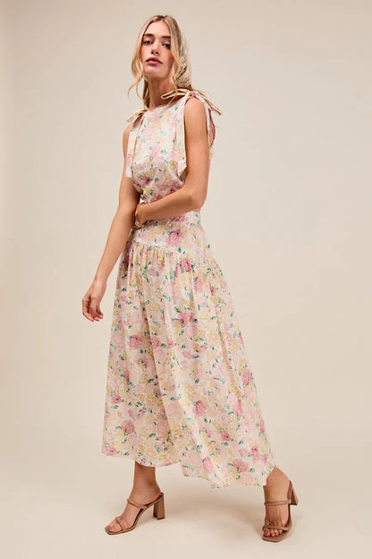 SO ME Floral Printed Woven Shoulder Bow Tie Top and Skirt Set - Fashorio
