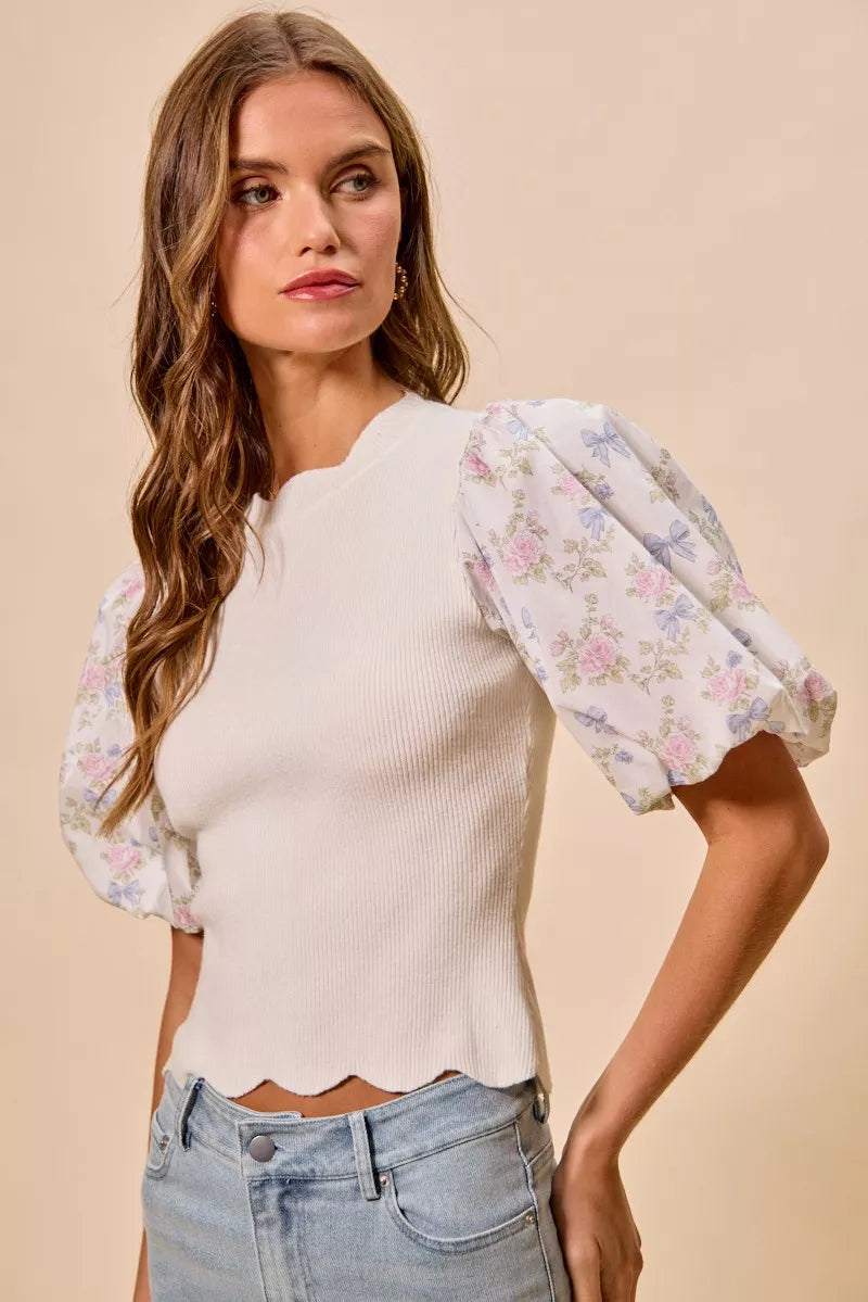 Scallop trim floral sweater top sleeve detail