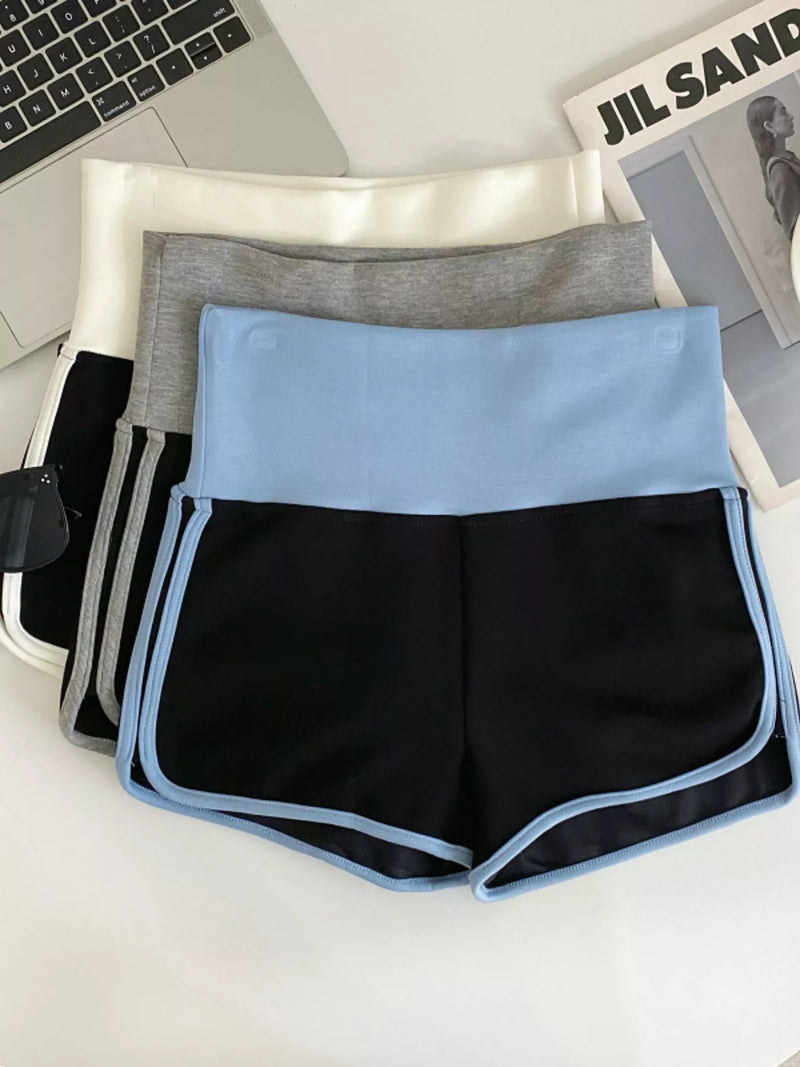 High waist contrast trim shorts, front view