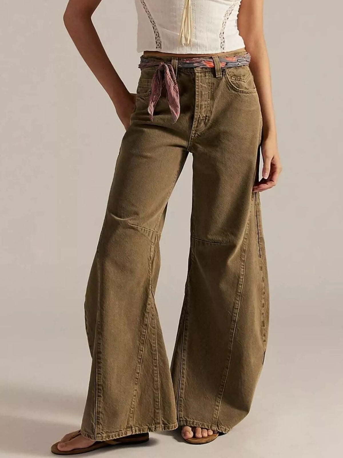 Dark blue wide leg jeans styling