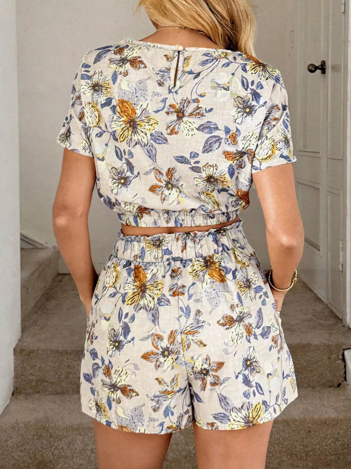 Floral Print Crop Top and Shorts Set, view 14
