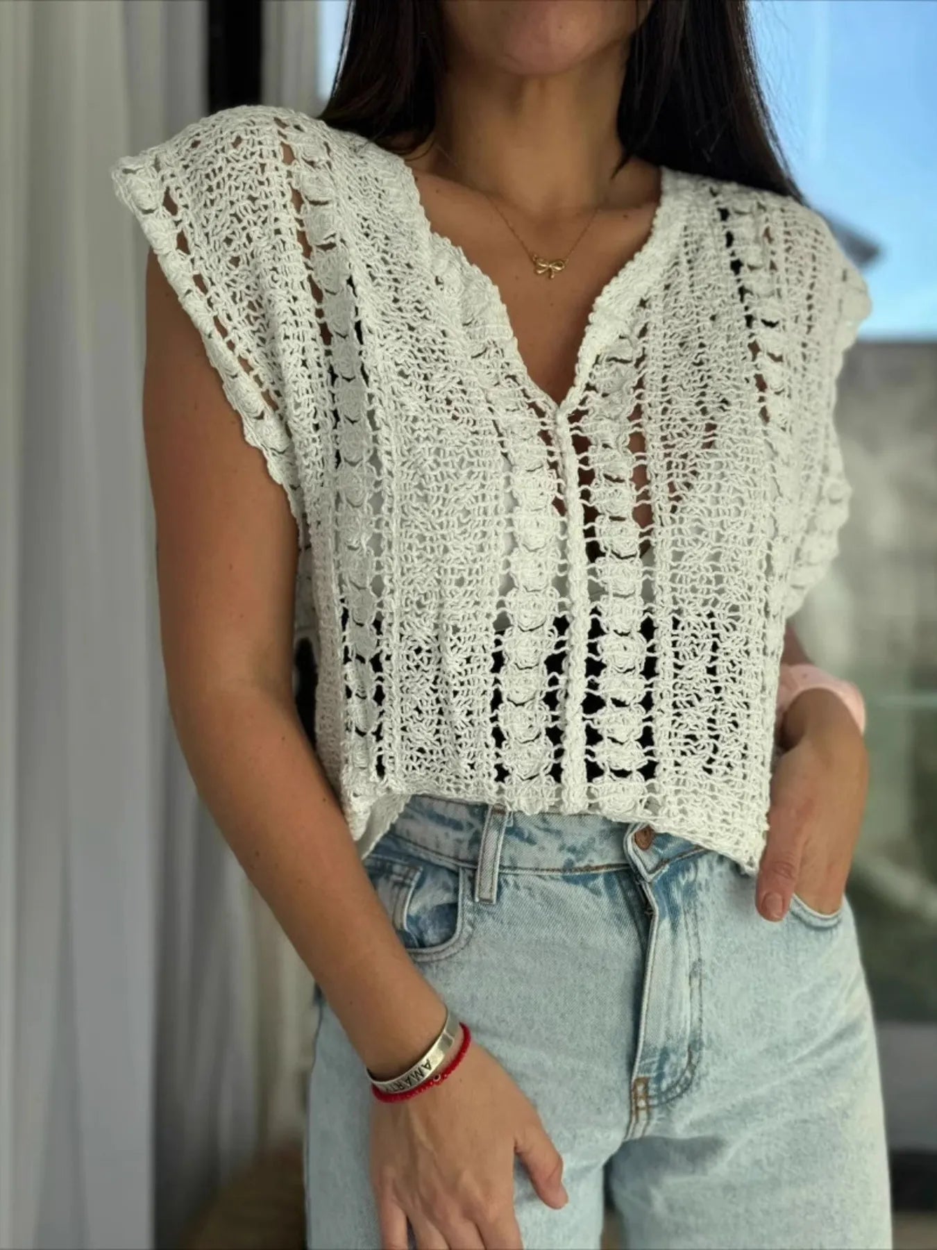 Crochet Knit V-Neck Sweater Vest White One size fits all - Fashorio