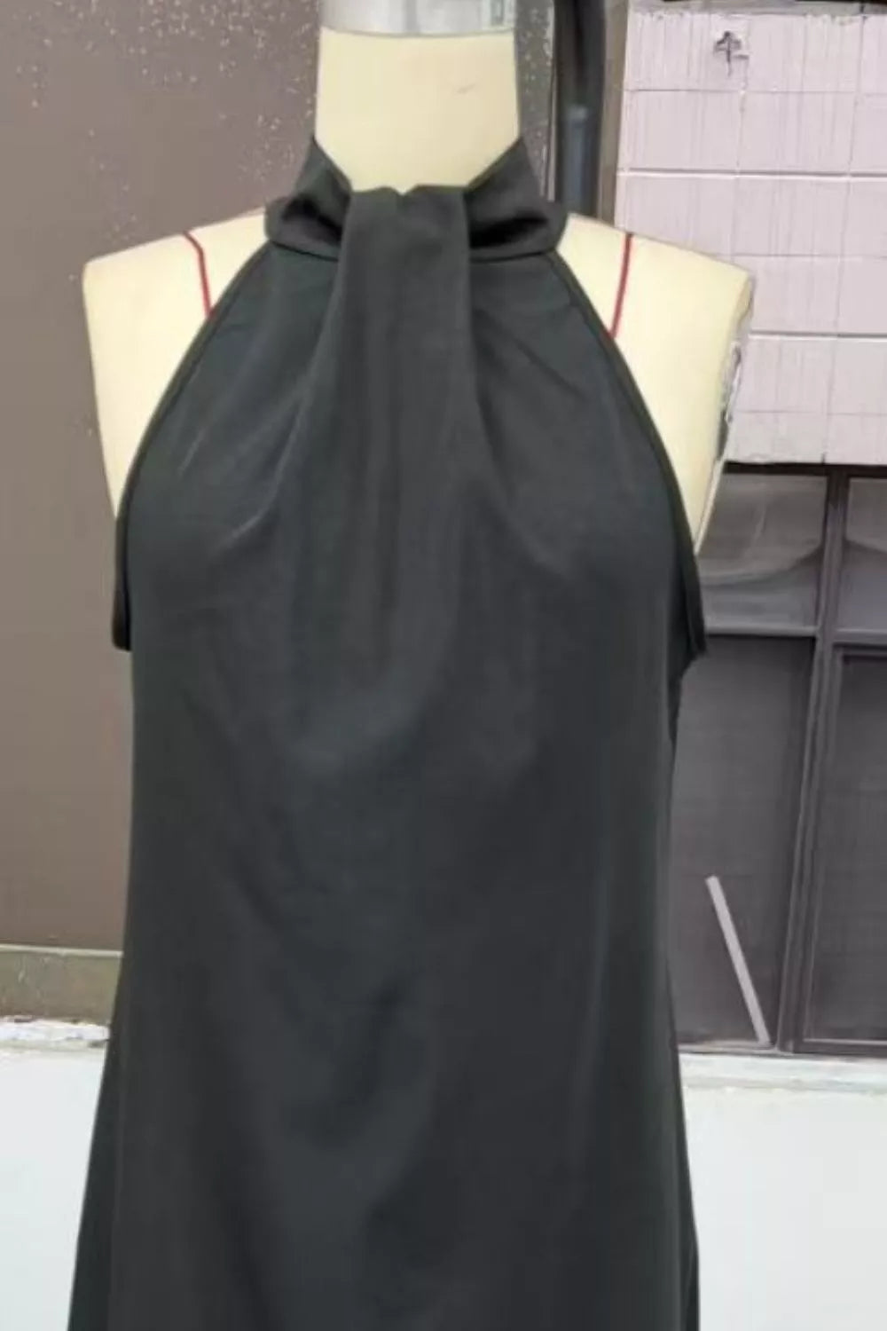 Halter neck sleeveless maxi dress with side slit sleeve detail