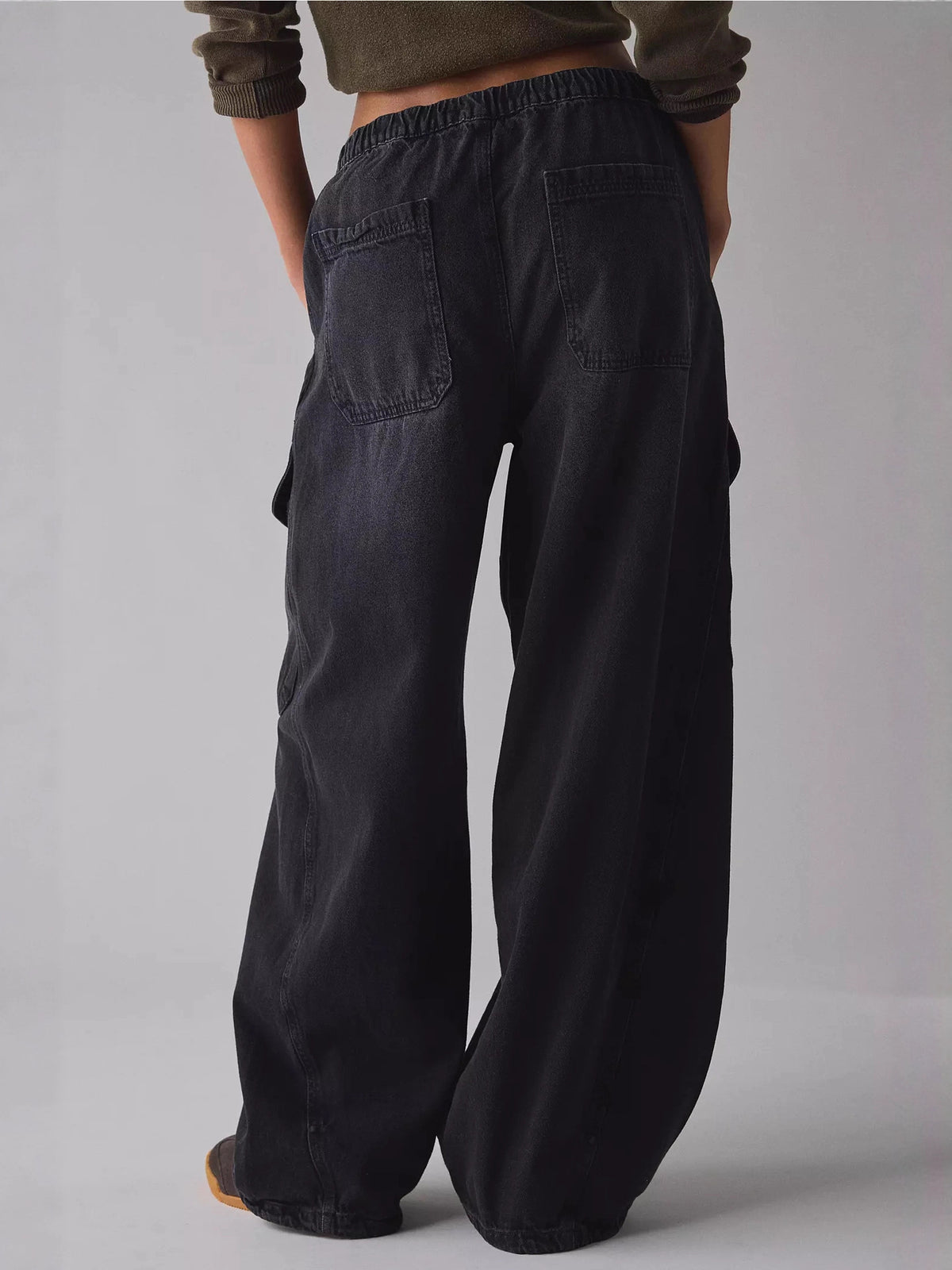 Black cargo jeans front