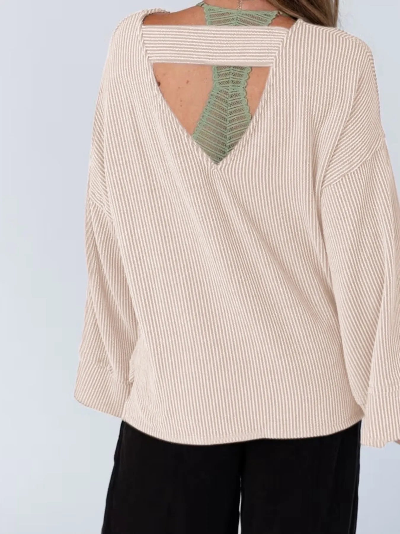 Cutout Back Long Sleeve T-Shirt - Fashorio