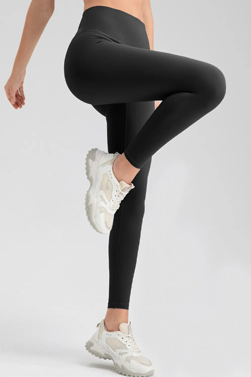 Active pants in dark blue