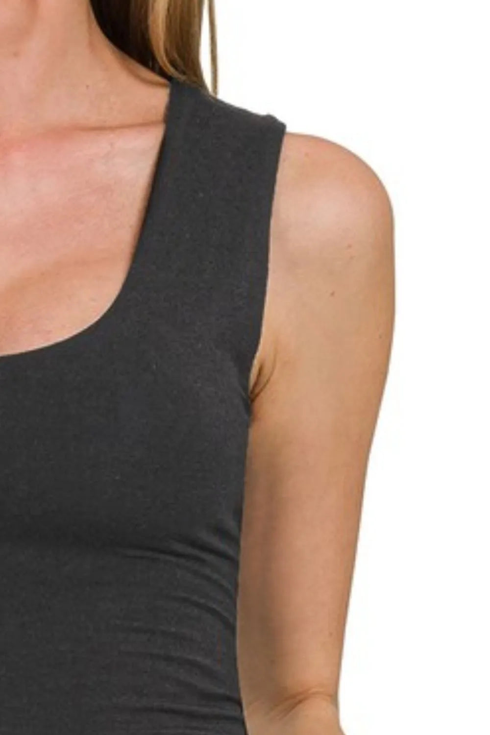 Cropped scoop neck tank top close up of ribbed texture
