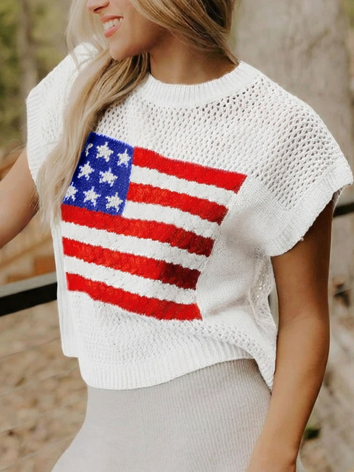 Patriotic knitted sweater styling look