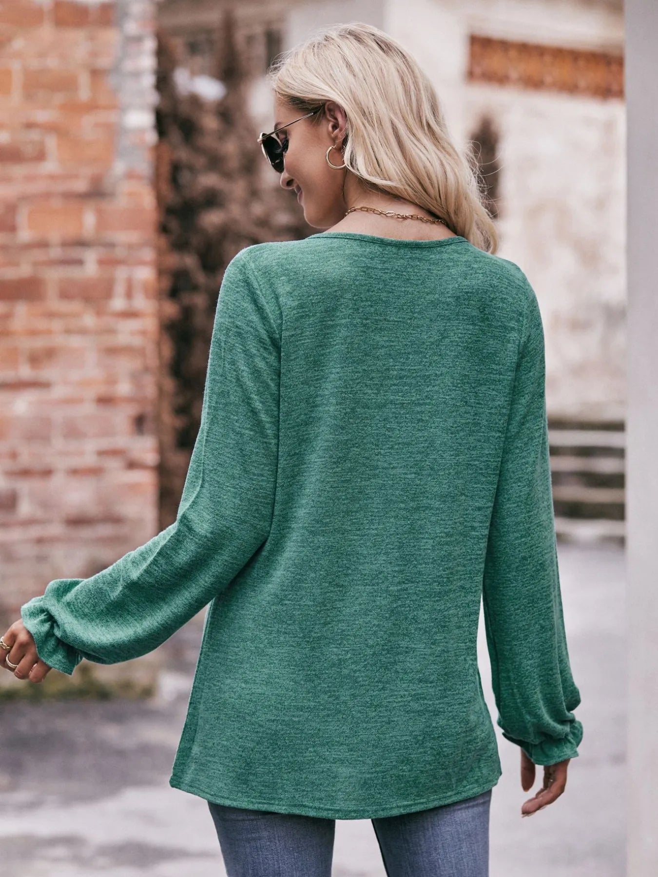 Round Neck Long Sleeve Casual T-Shirt - Fashorio