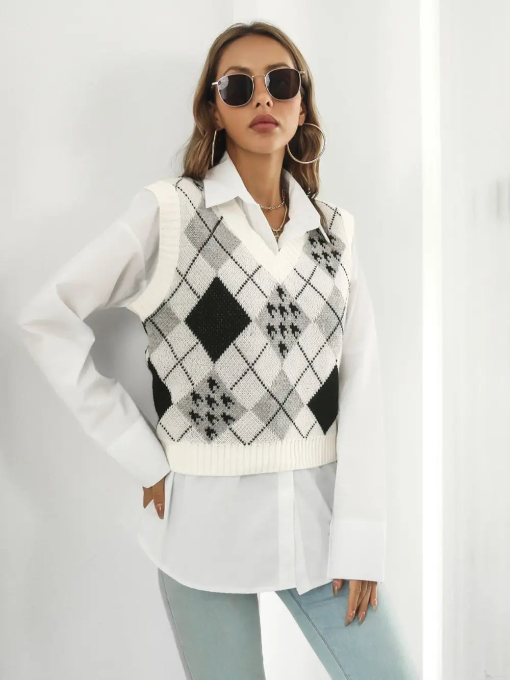 V-Neck Plaid Sweater Vest - Fashorio