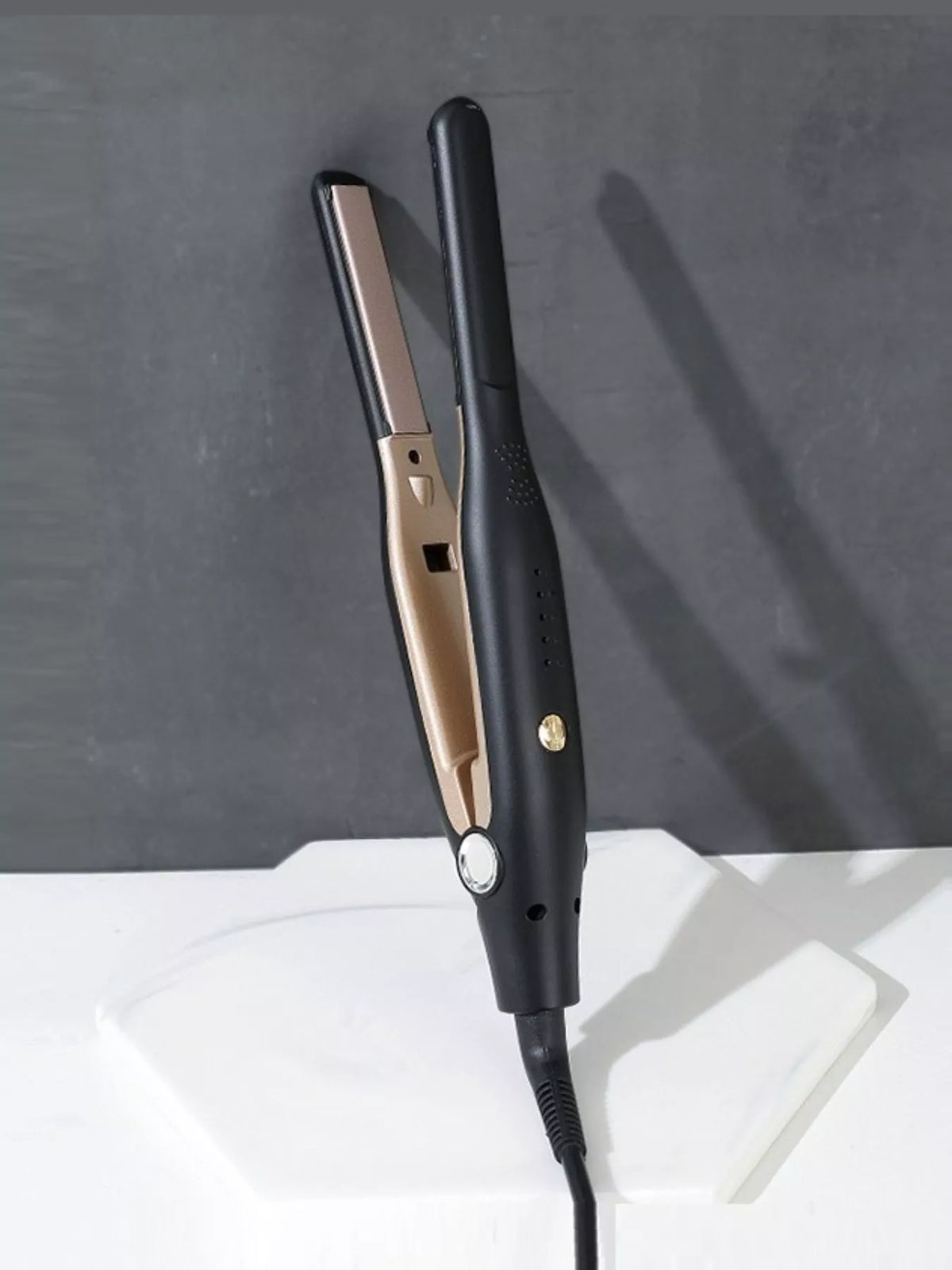 Adjustable temperature control detail