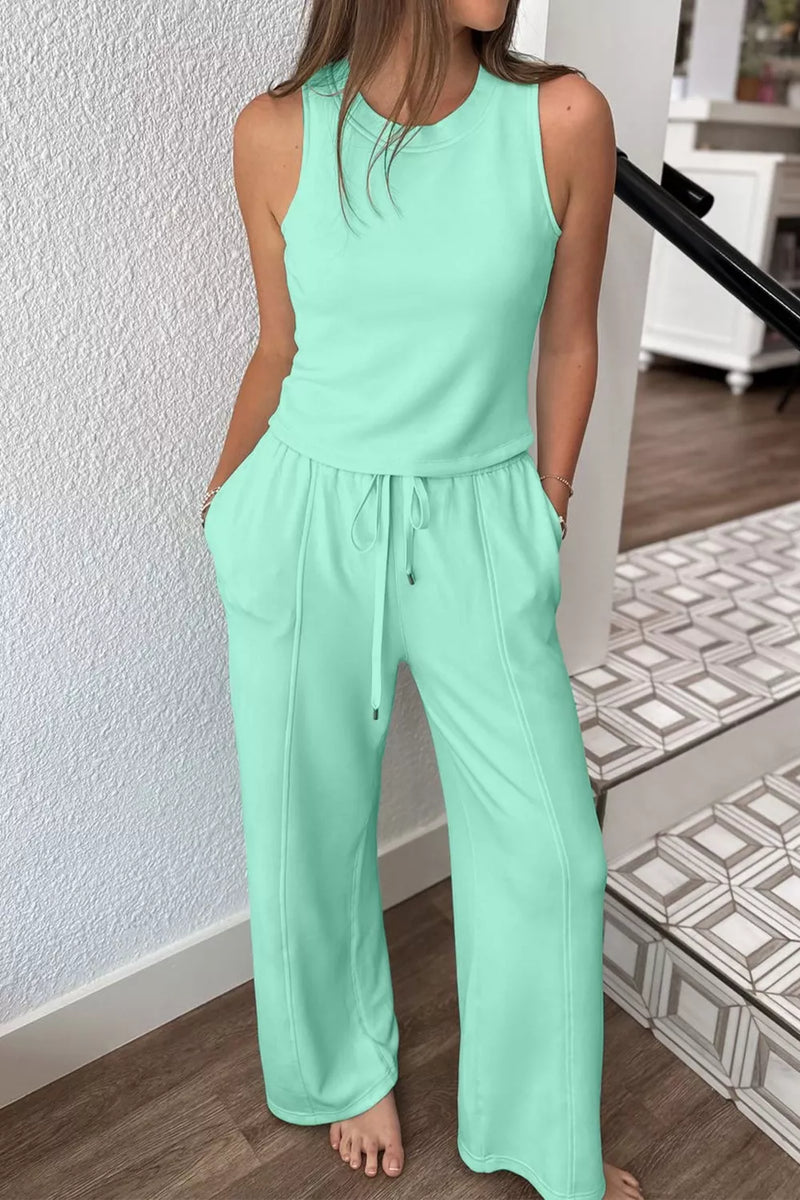 Drawstring solid color two piece casual set in green front view