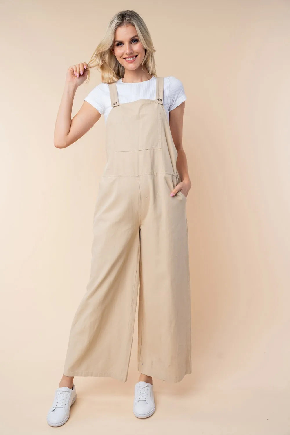 Sleeveless Wide Leg Jumpsuit styled look