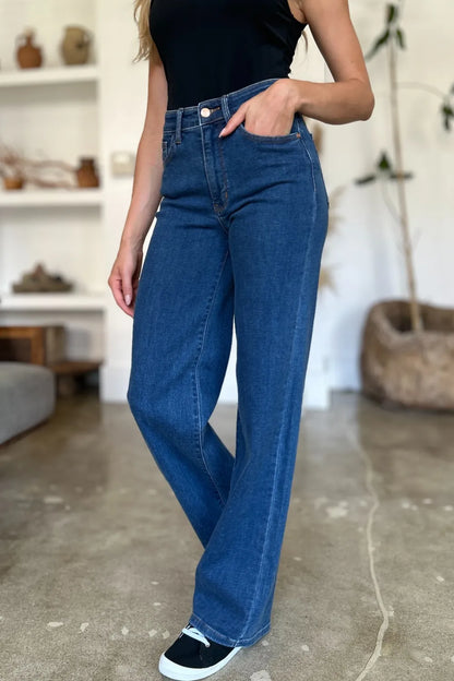 Judy Blue Full Size High Rise Straight Jeans - Fashorio