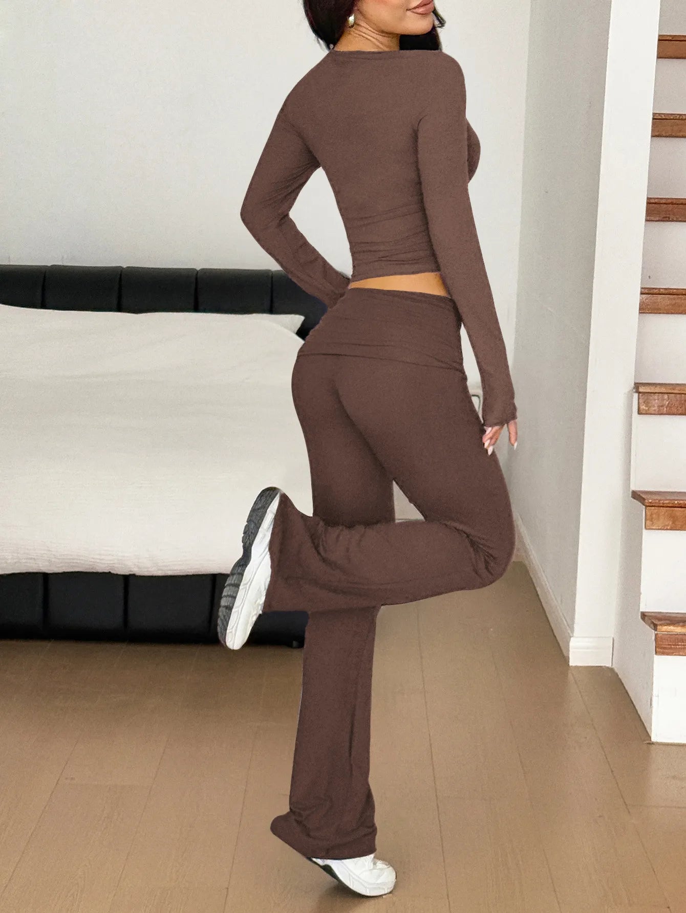 Long Sleeve Crop Top and Bootcut Pants Set - Fashorio