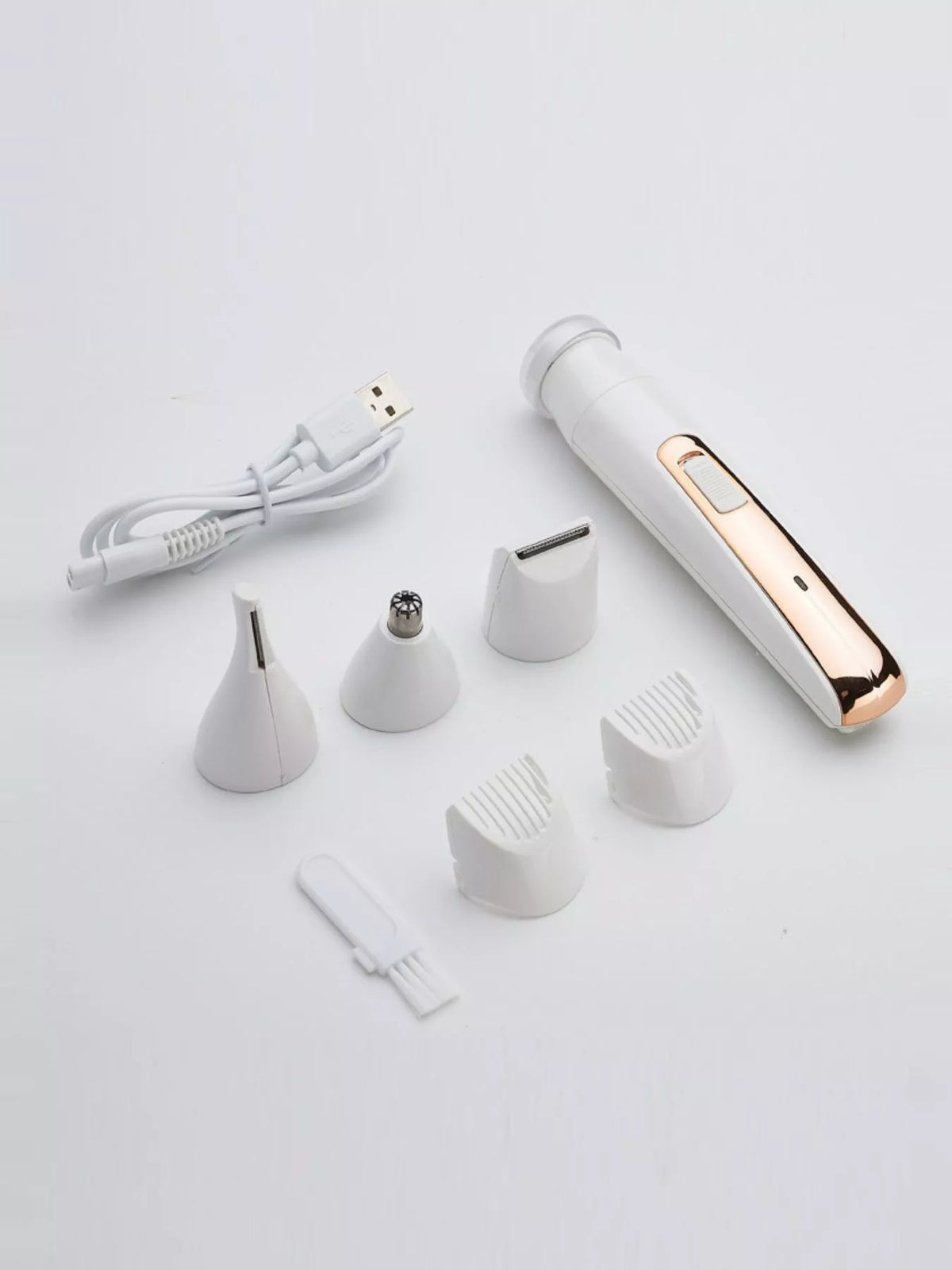 Waterproof epilator held in hand