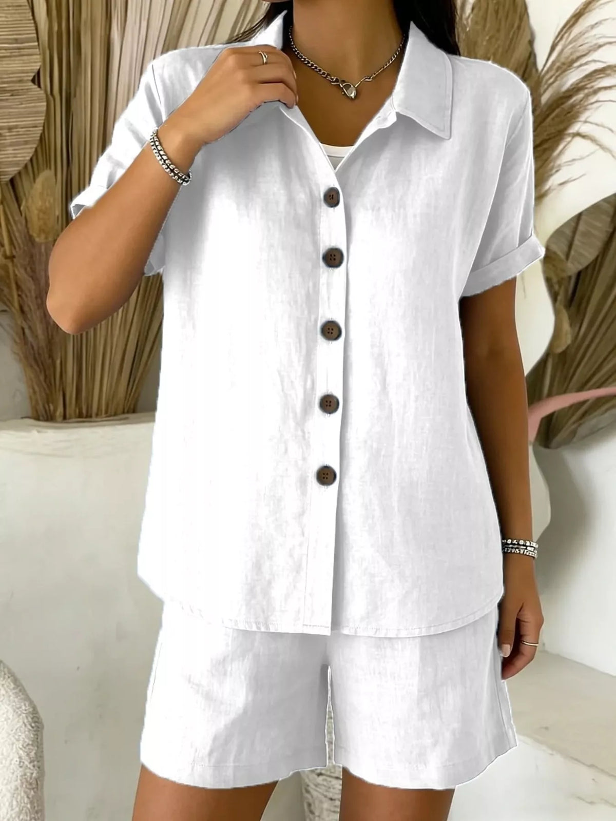 Two piece set shown at a side angle