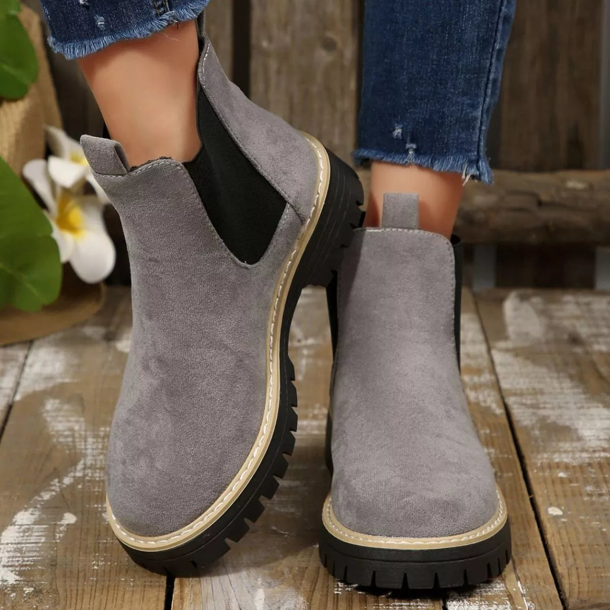 Round Toe Block Heel Boots in brown