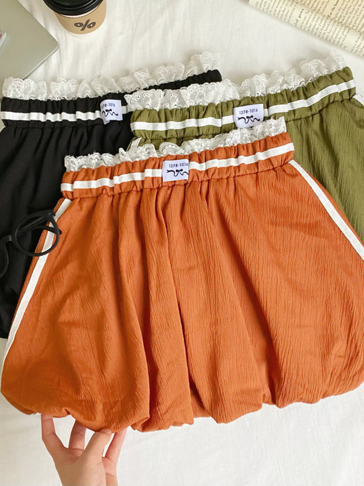 Lace trim elastic waist mini skirt back view