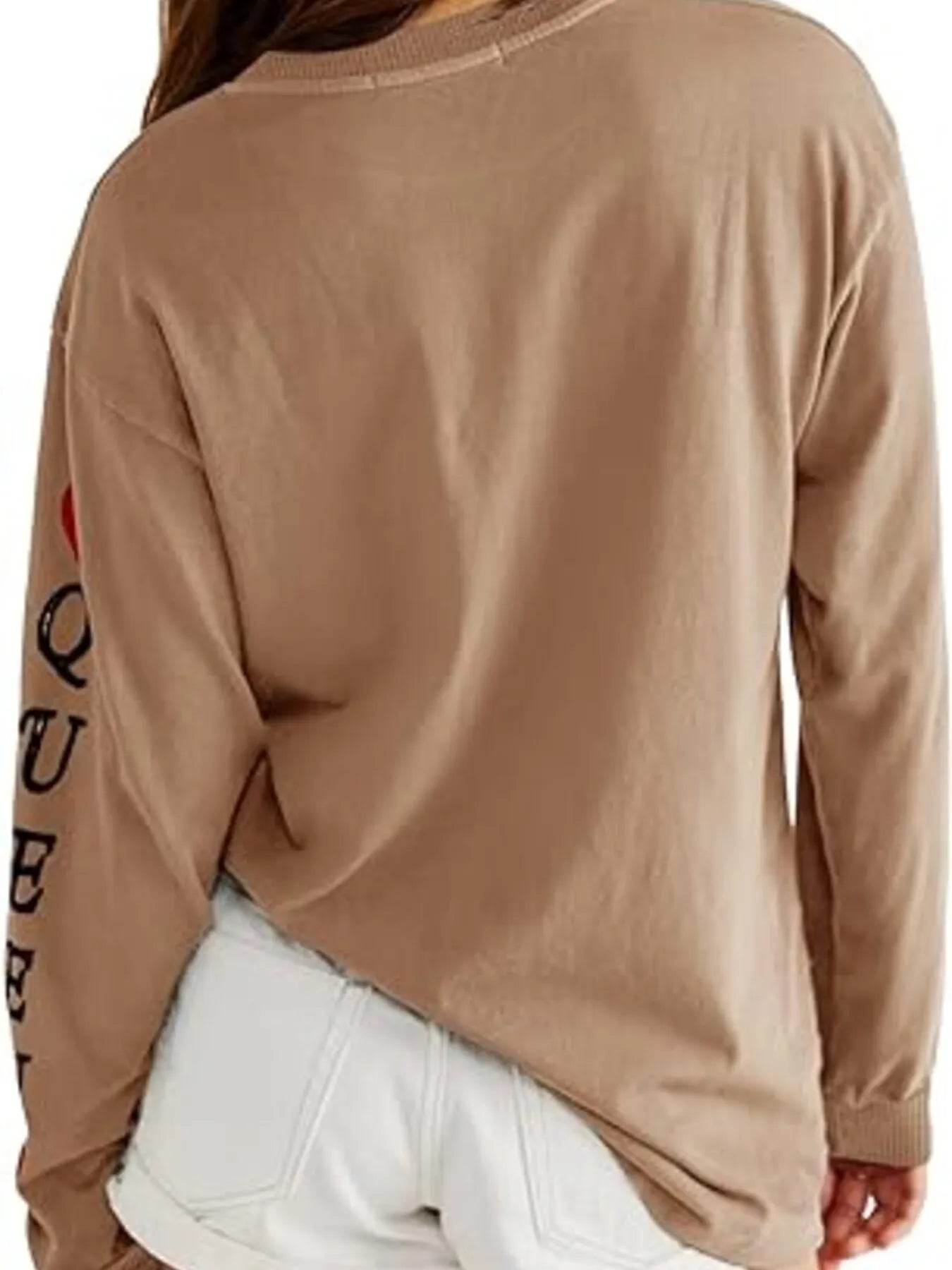 Queen of Hearts Playing Card Graphic Round Neck Sweatshirt - Fashorio