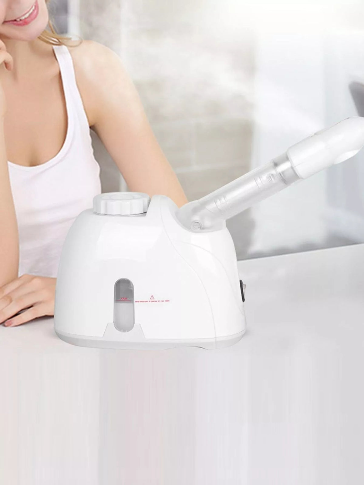 Facial steamer nozzle close up