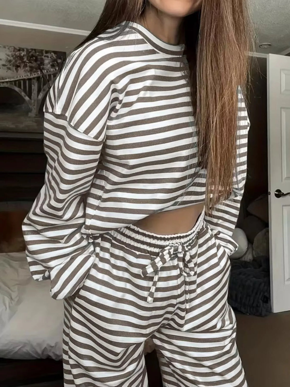 Striped two piece set angle