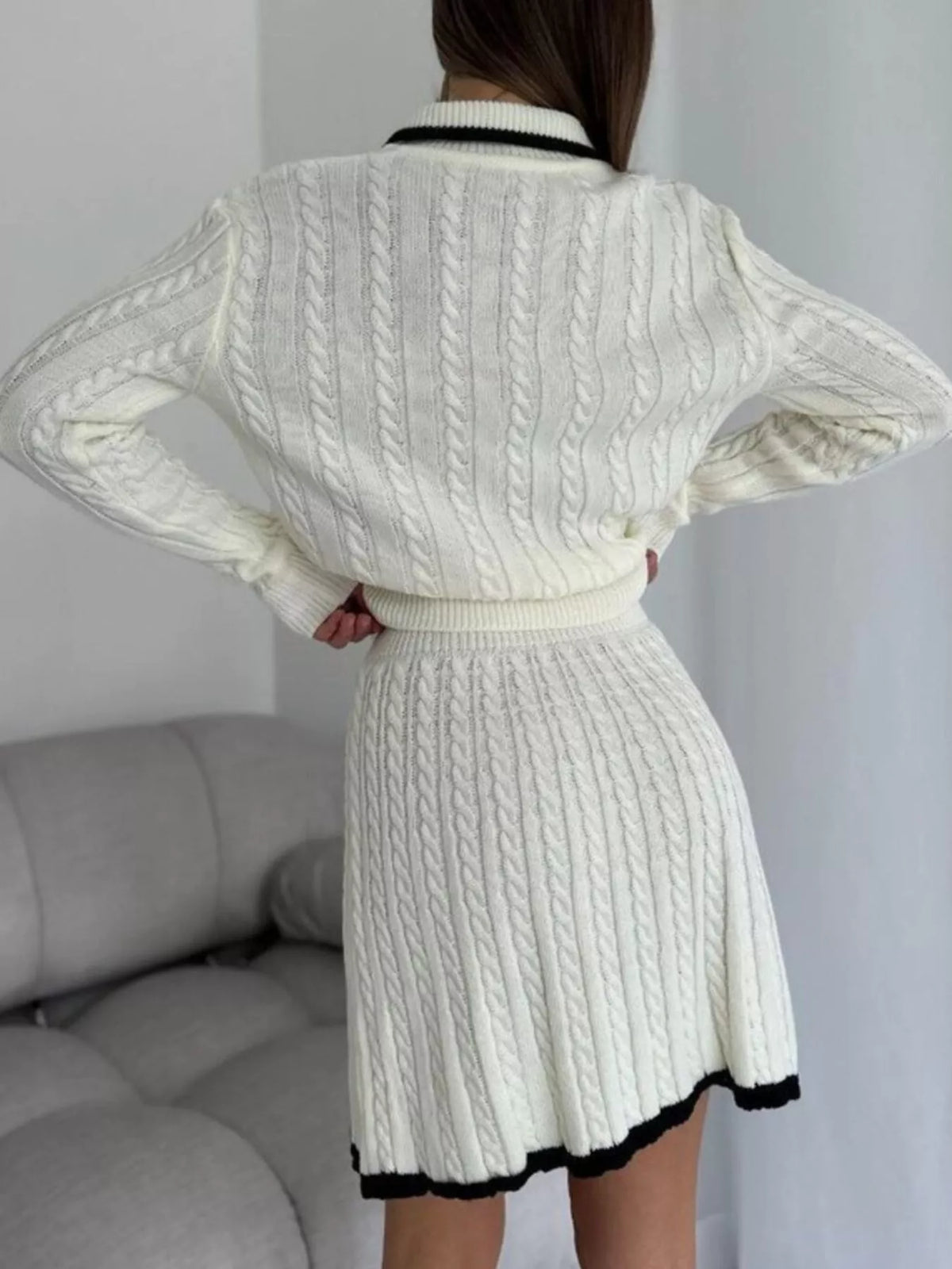 Cable knit skirt back view