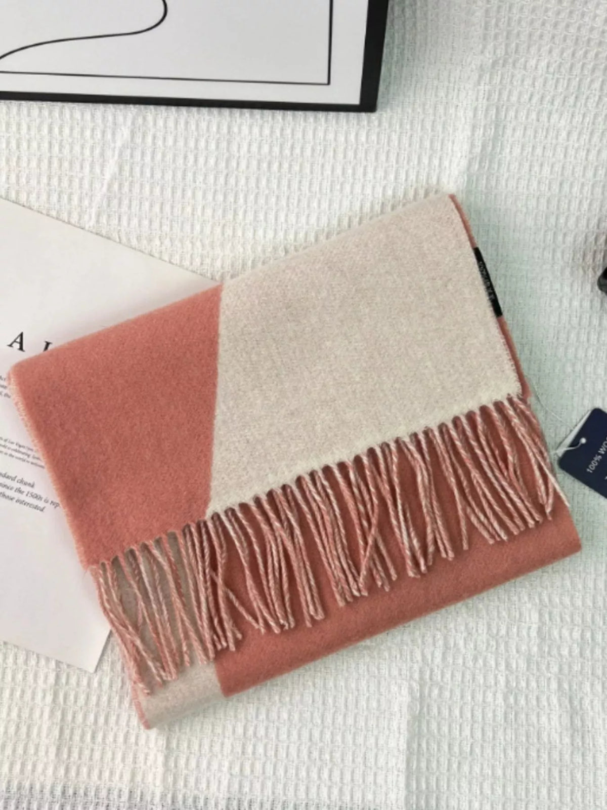 Two tone wool scarf with soft fringe ends