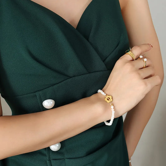 Titanium Steel Pearl Flower Bracelet Gold One Size - Fashorio