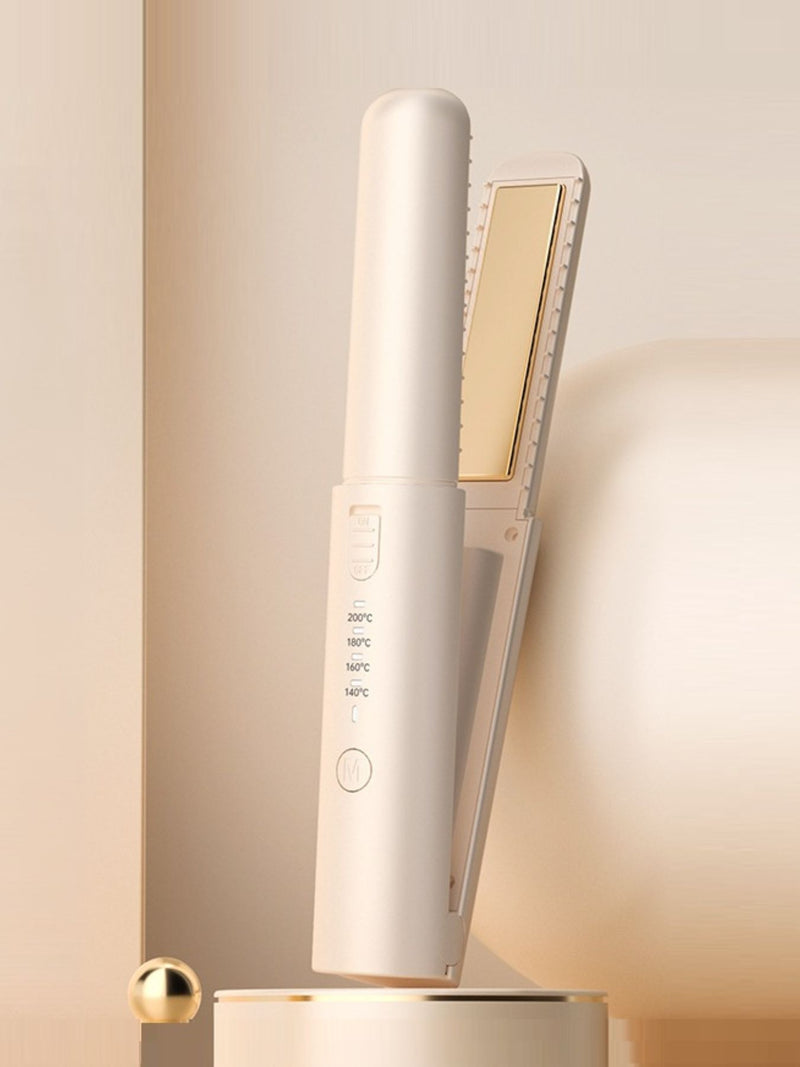 Portable hair straightener full view