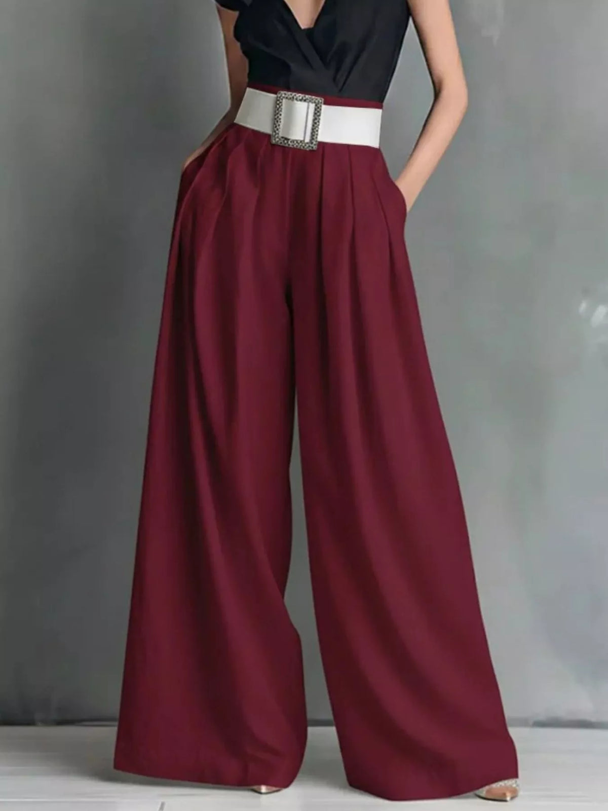 High waisted wide leg trousers fabric detail view