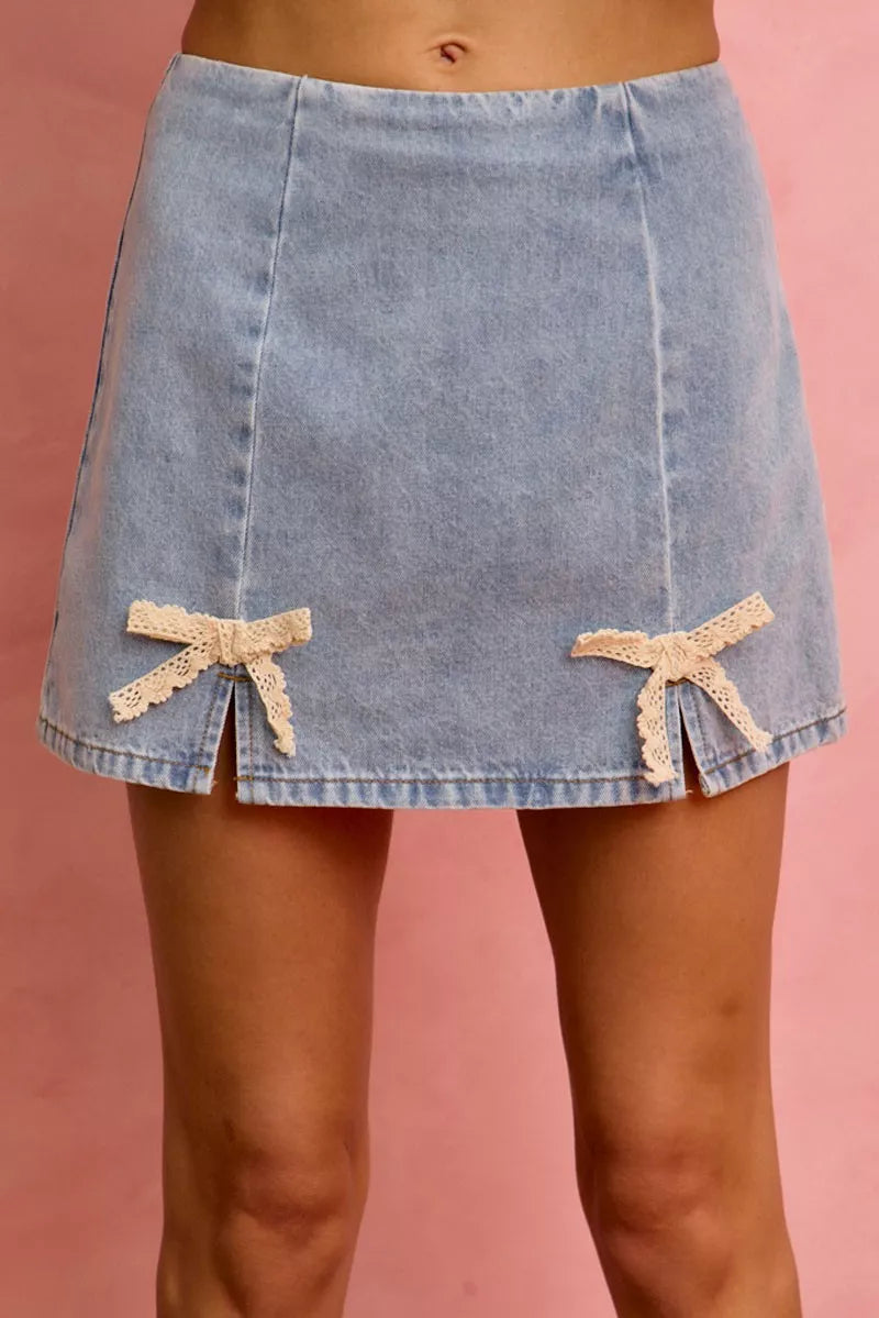 Denim mini skirt with lace ribbon trim front view