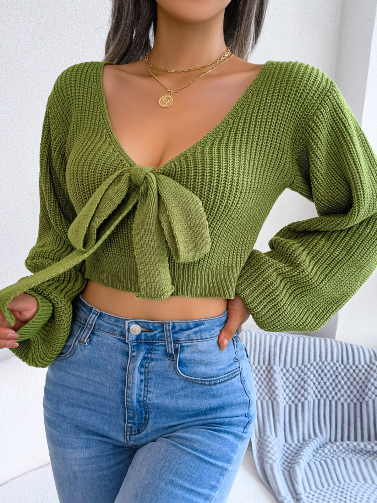 White tie front cropped sweater