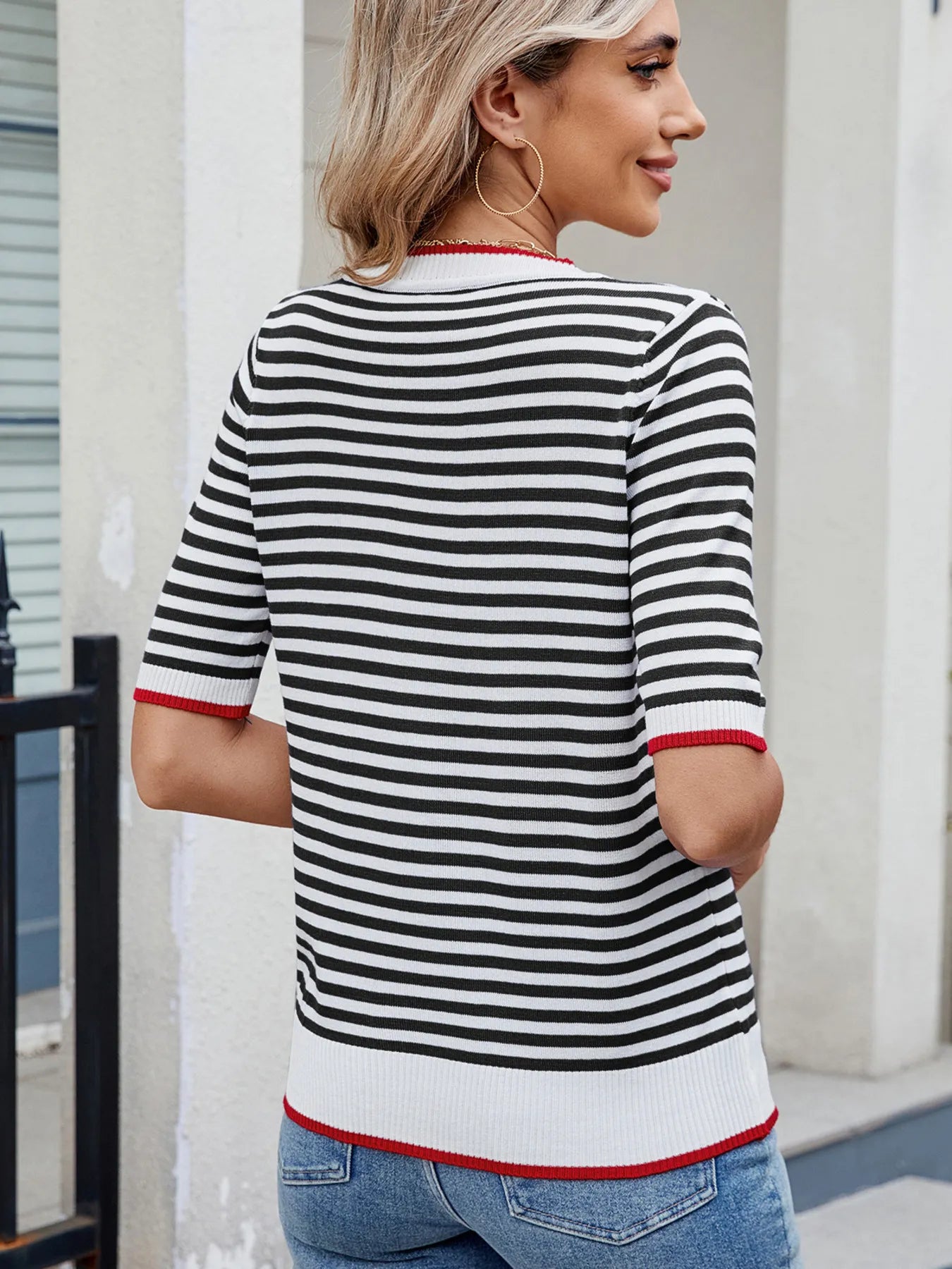 Striped Casual T-Shirt with Contrast Trim - Fashorio