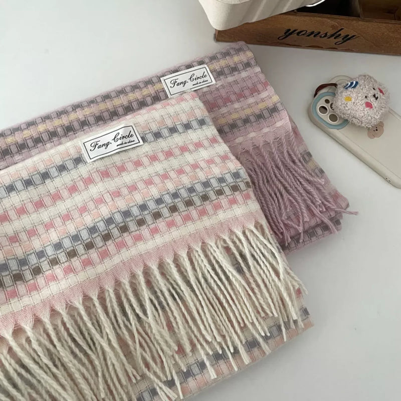Plaid fringe warm scarf front drape