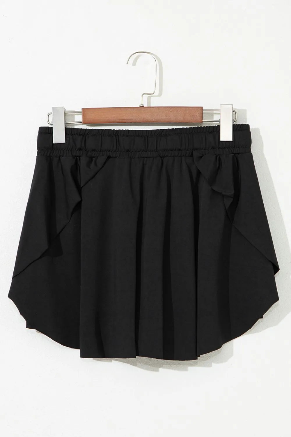 Drawstring active skort close up detail