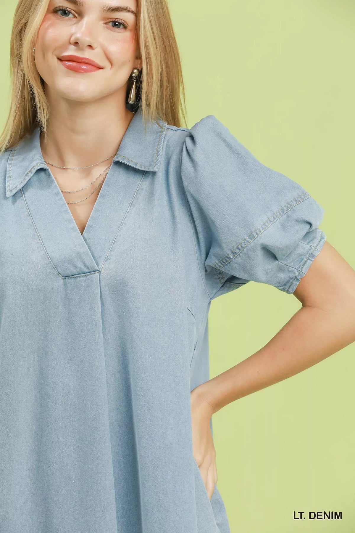 Chambray puff sleeve dress styling view