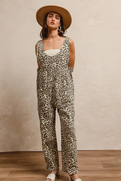 BiBi Leopard Print Adjustable Strap U Neck Jumpsuit - Fashorio