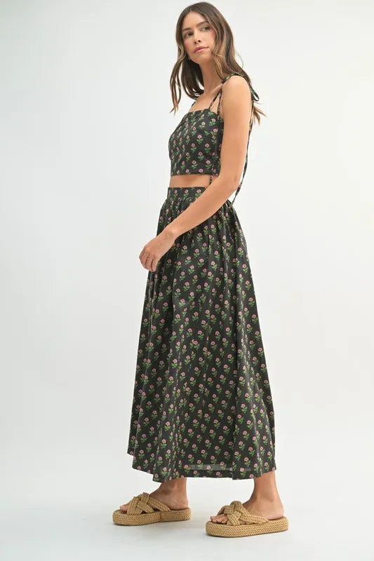 MABLE Floral Crop Top and Skirt Set - Fashorio