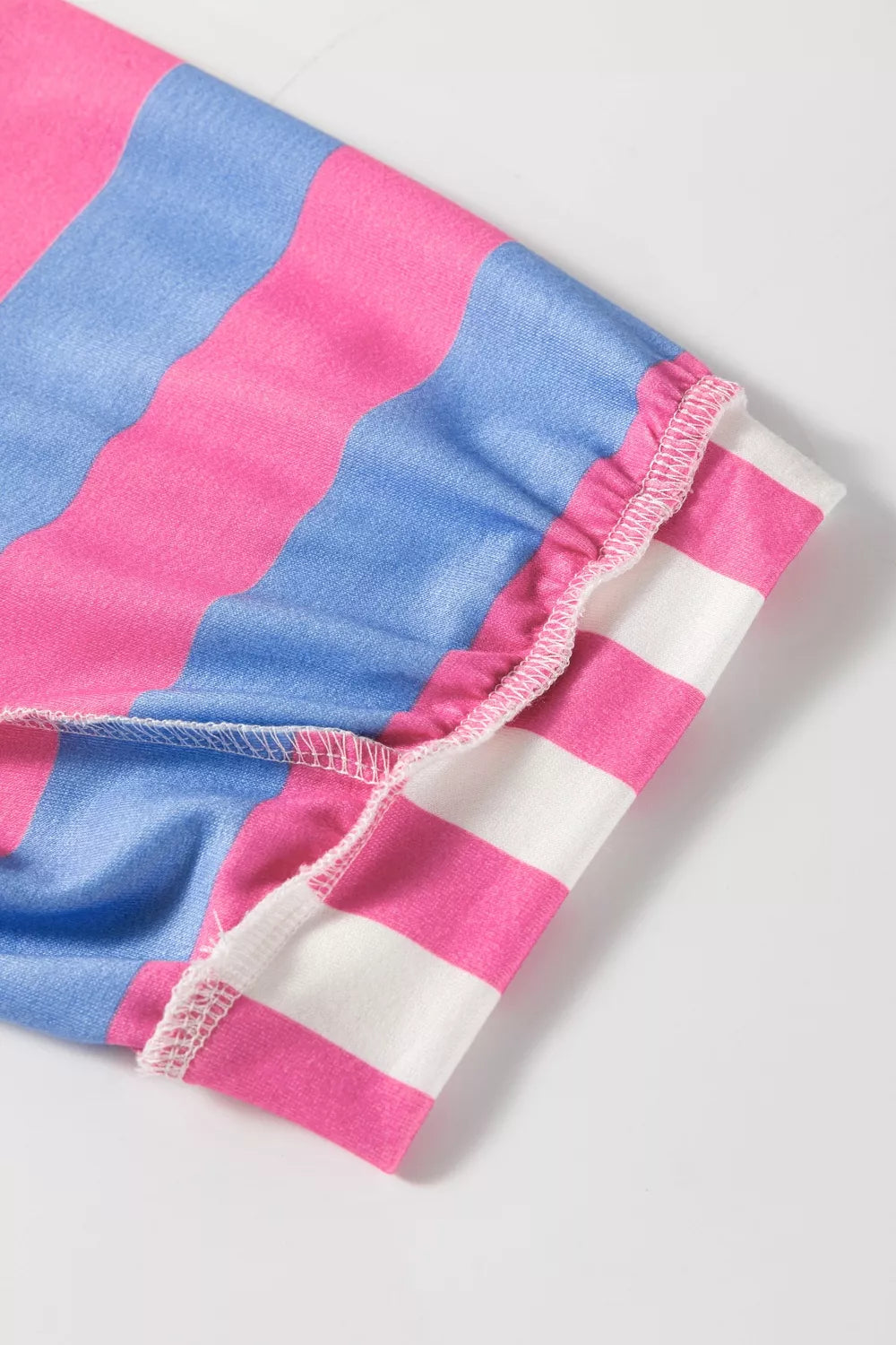 Short sleeve detail on the fuchsia pink patchwork top