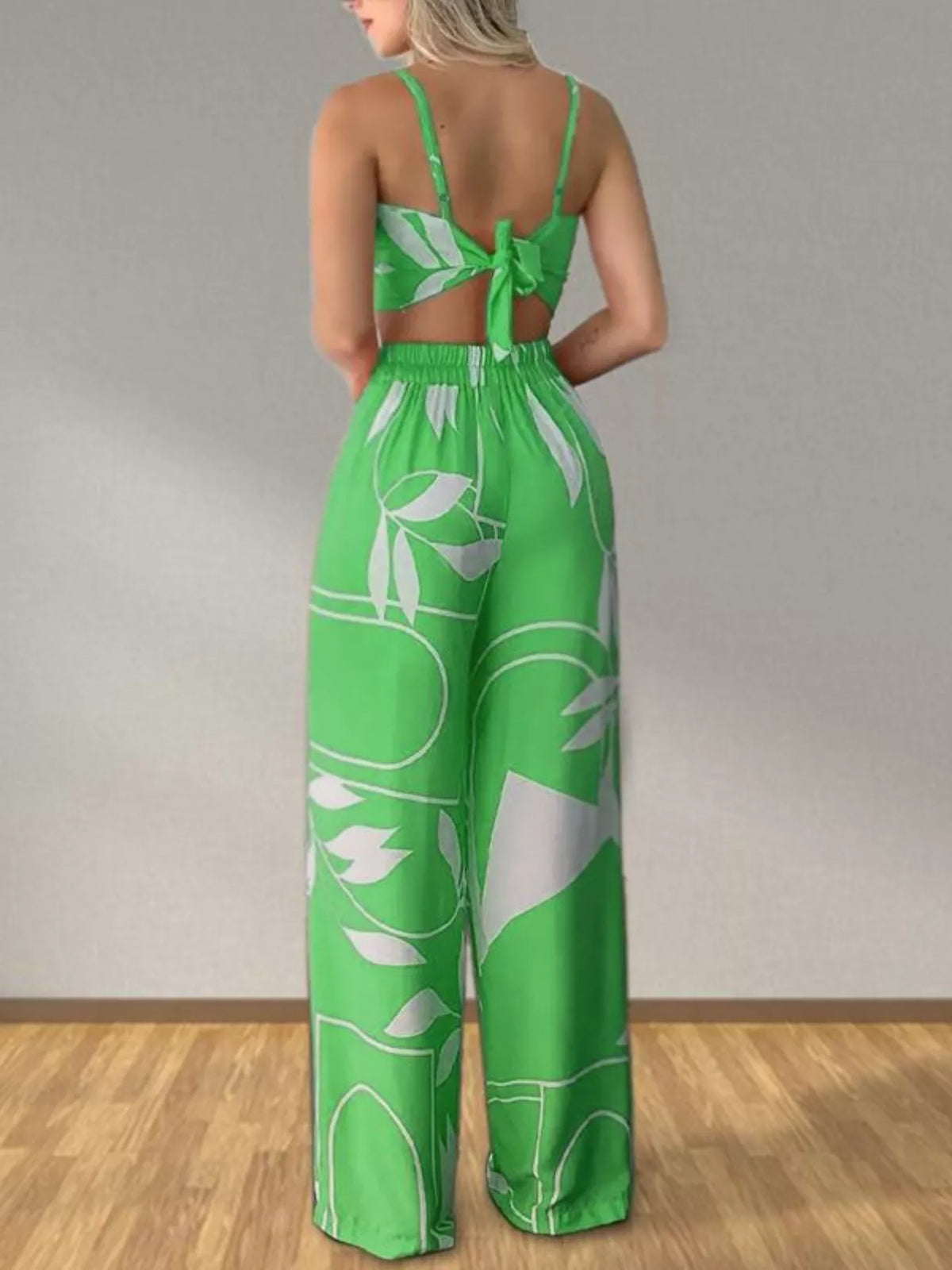 Tropical print coordinated set back view