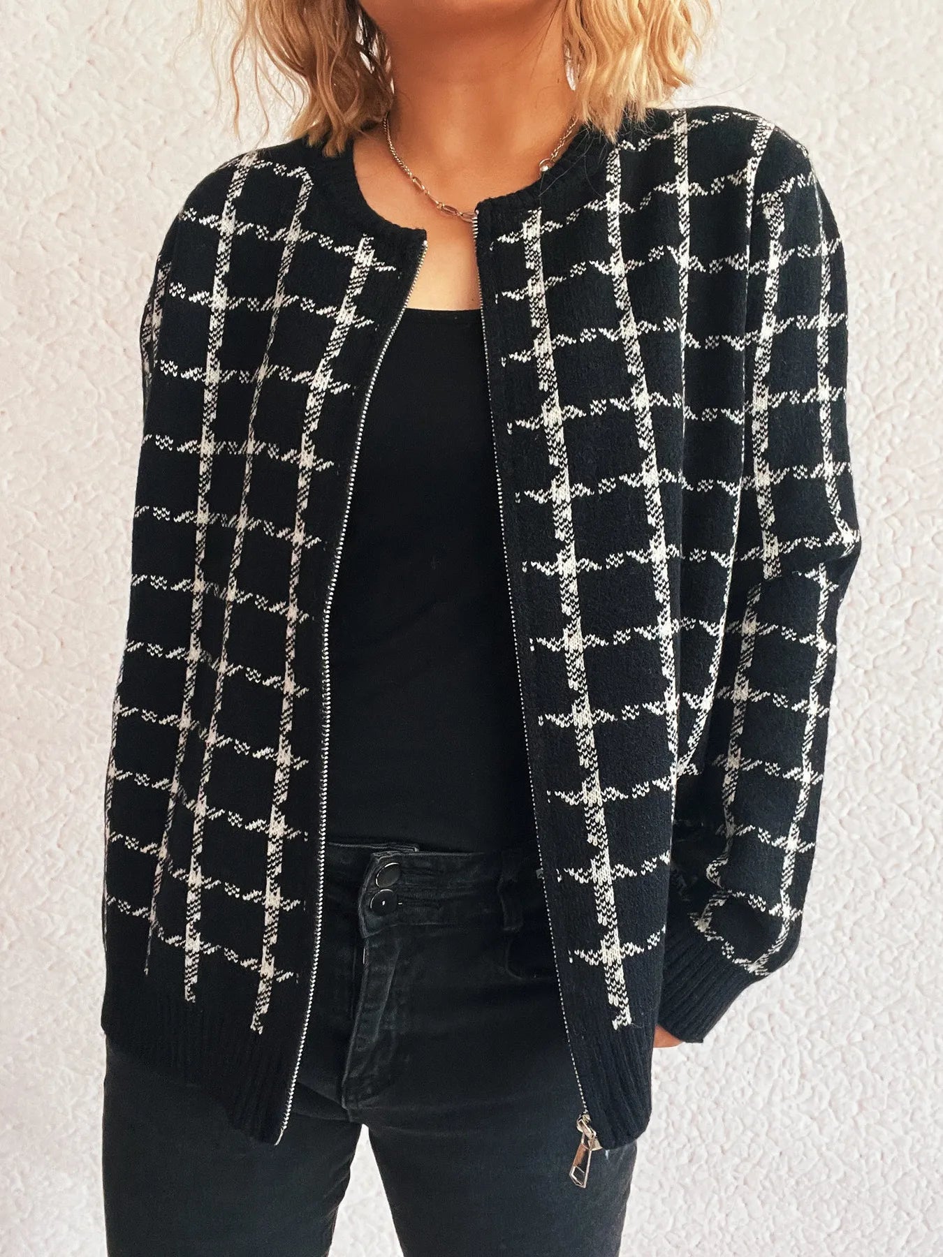 Plaid Pattern Zip Up Cardigan Black One Size - Fashorio